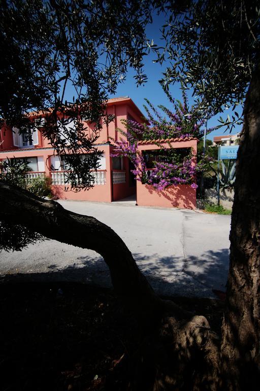 Villa Long Island Luxury Residence, Sali Dugi Otok-Private Parking,Next To Beach Værelse billede